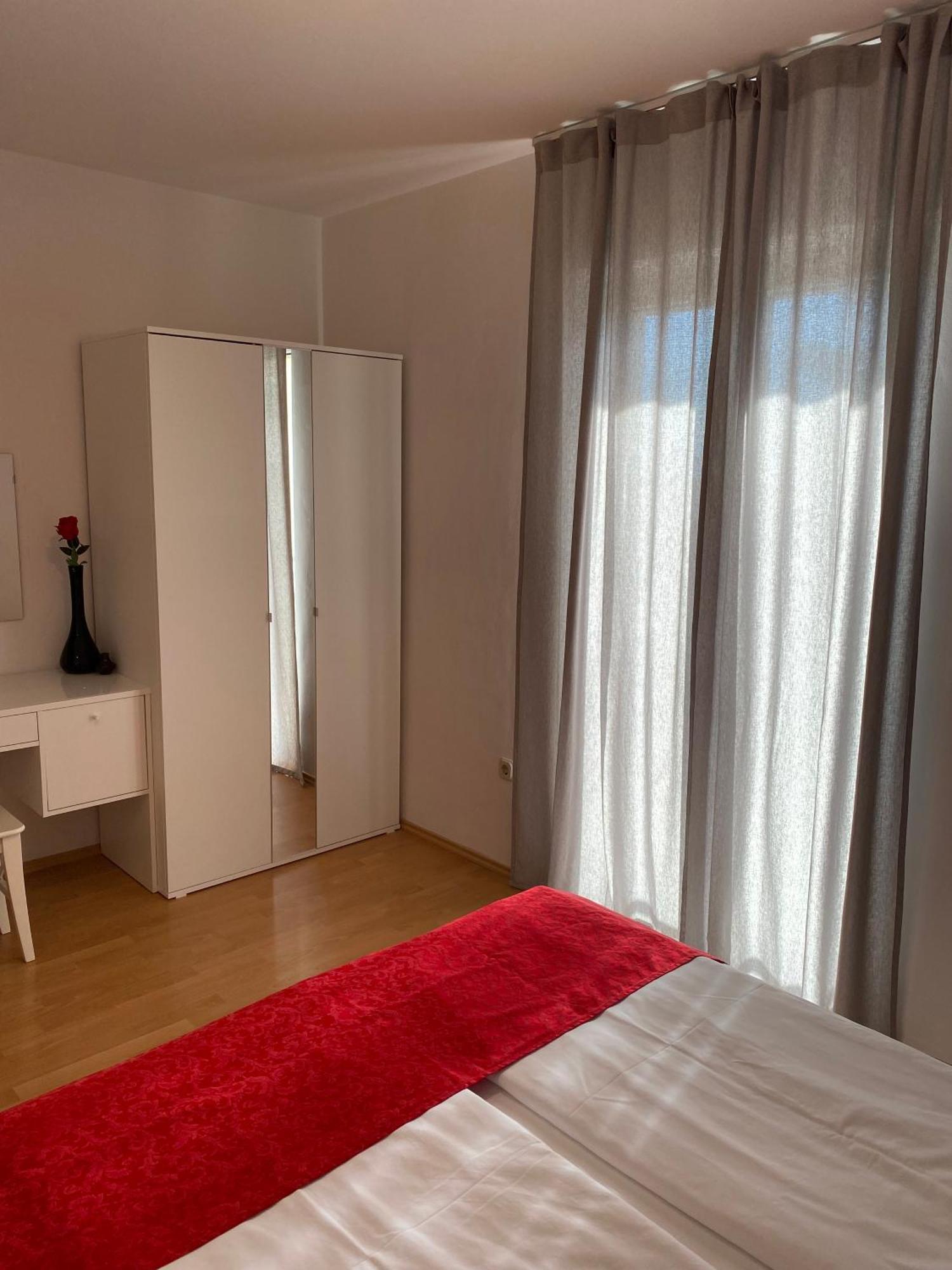 Villa Jasmin Bol Esterno foto