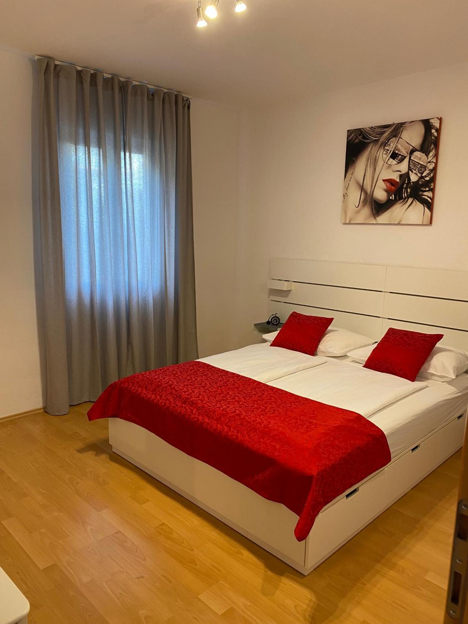 Villa Jasmin Bol Esterno foto