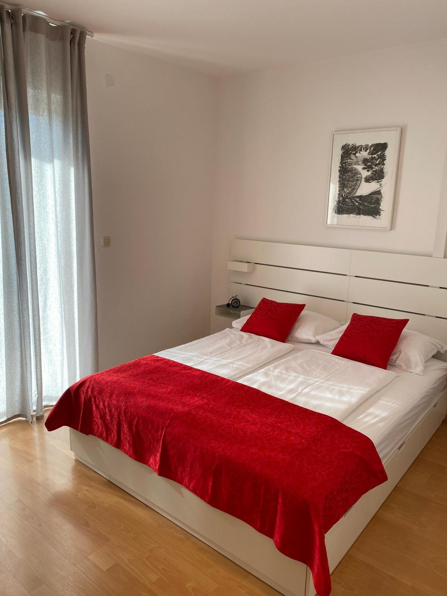 Villa Jasmin Bol Esterno foto