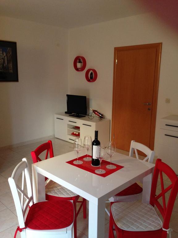 Villa Jasmin Bol Camera foto