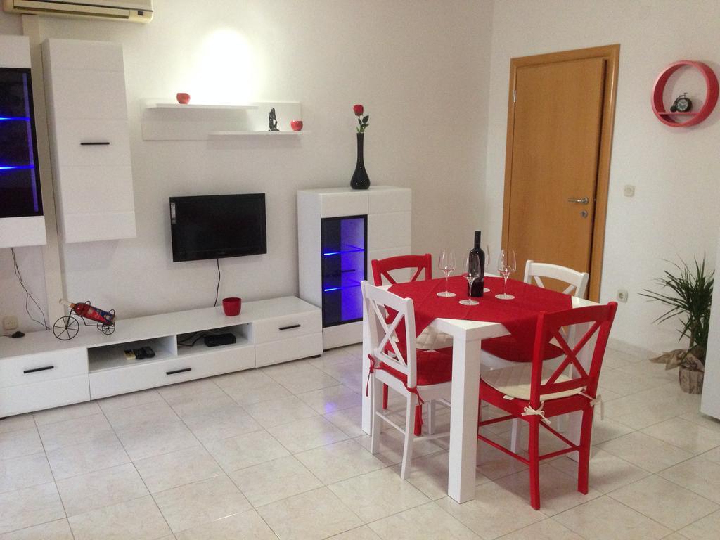 Villa Jasmin Bol Esterno foto