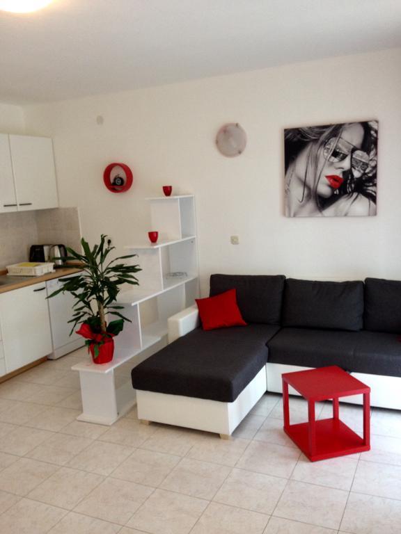 Villa Jasmin Bol Esterno foto