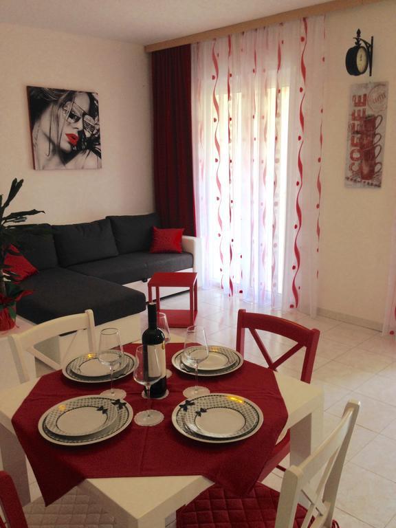 Villa Jasmin Bol Esterno foto